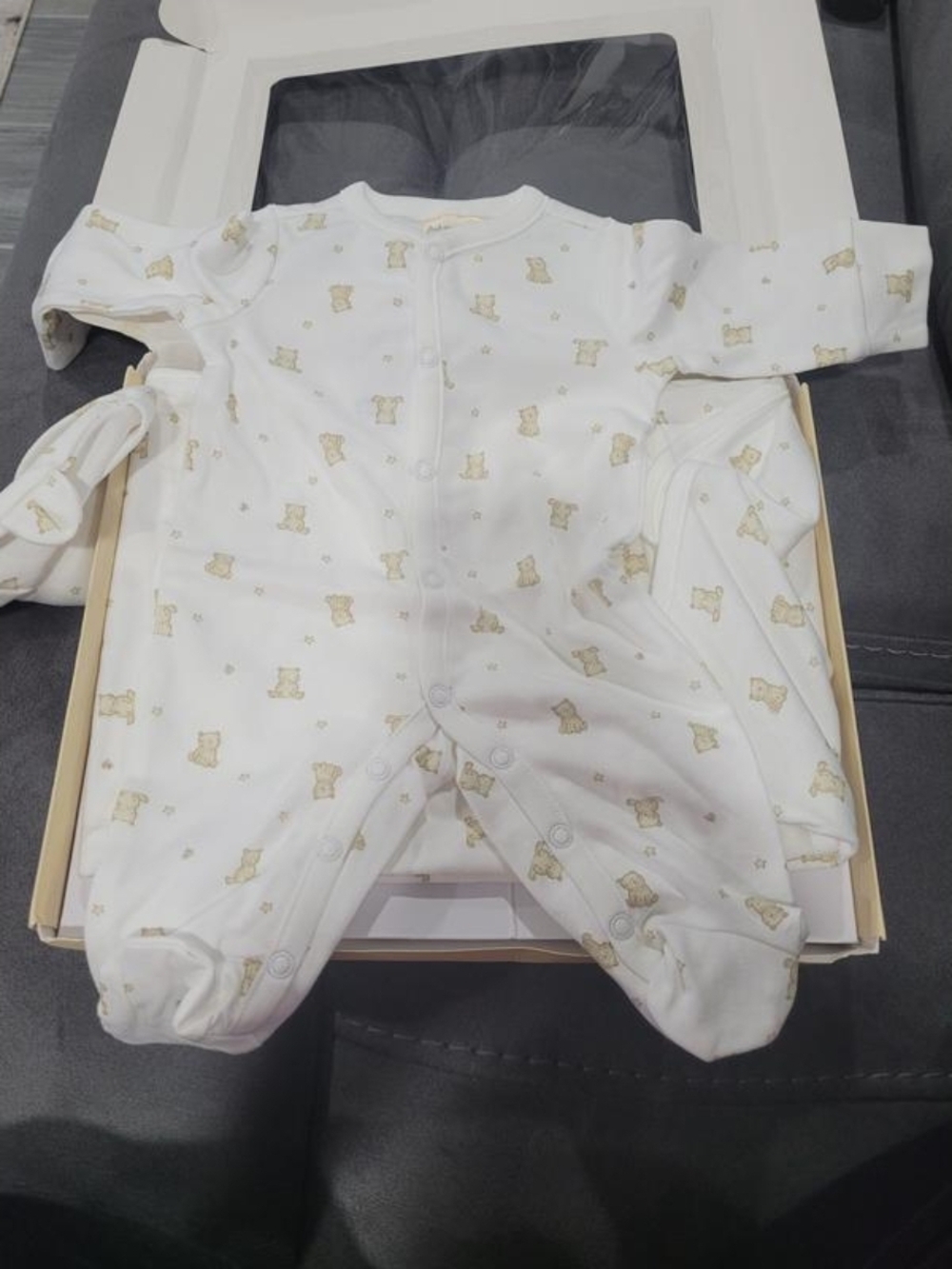 First Impressions Bear Print Baby Gift Set - Ivory and Tan